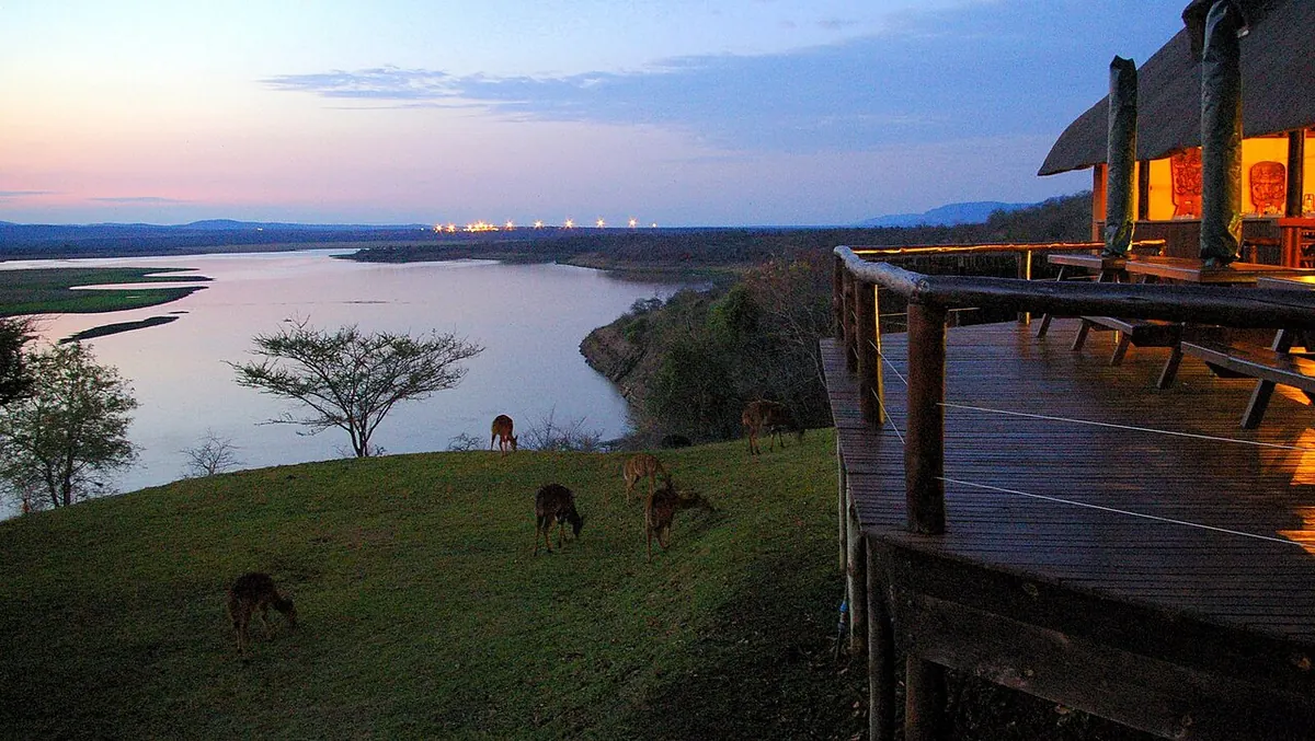 Nkwazi Lake Lodge