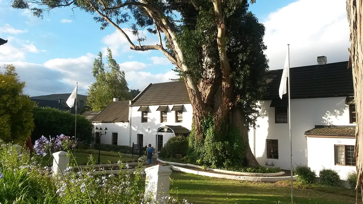 Houw Hoek Hotel