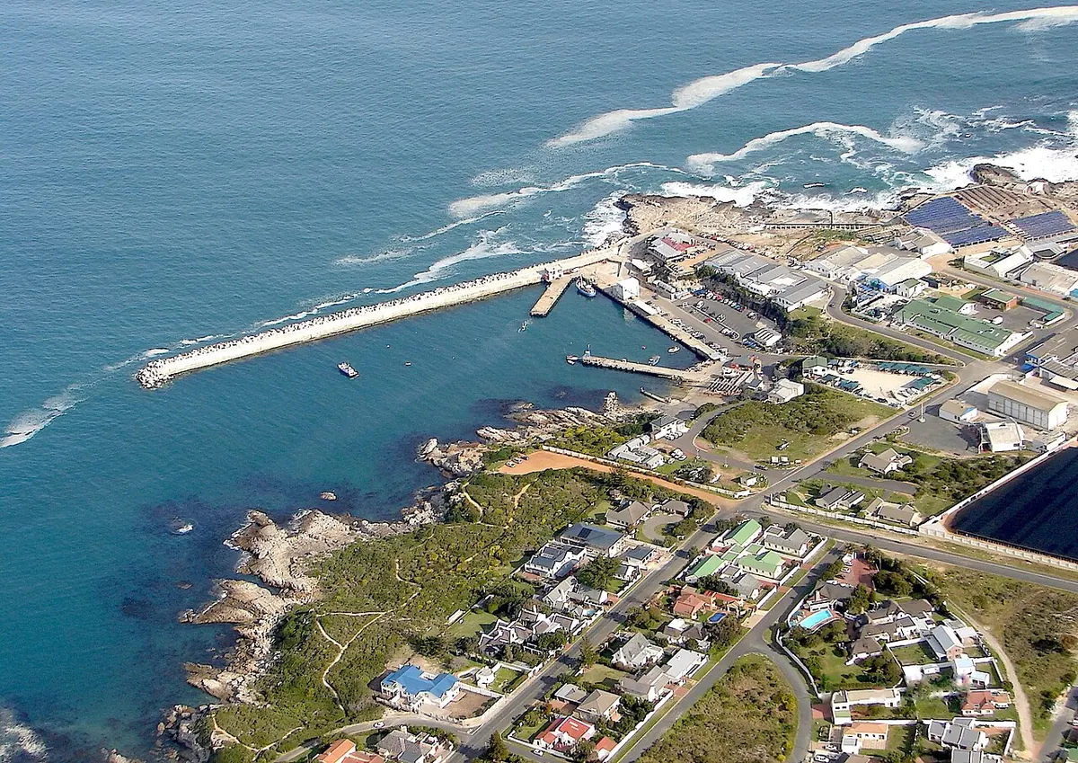 White Pearl Hermanus