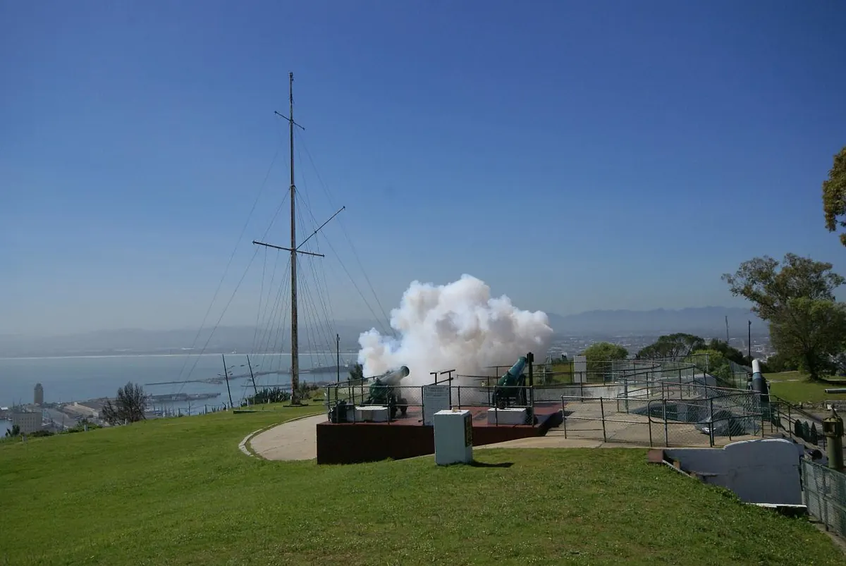 Noon Gun