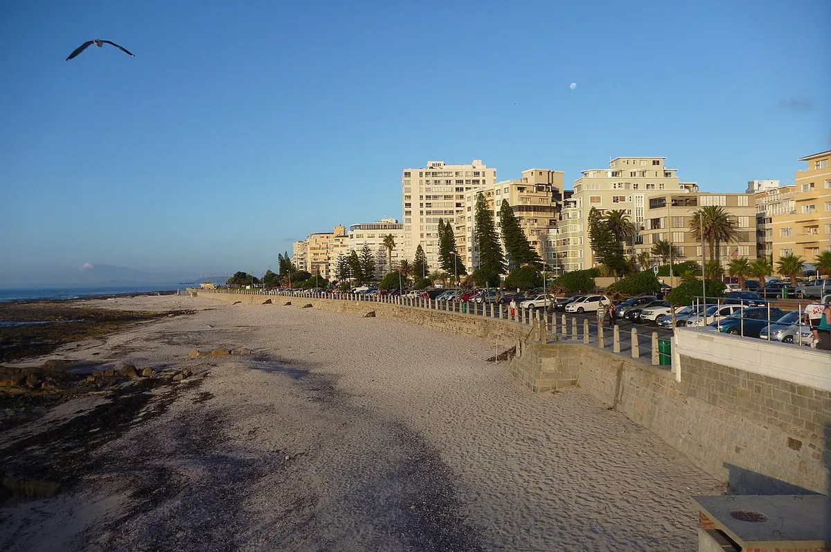 Hotel on the Promenade