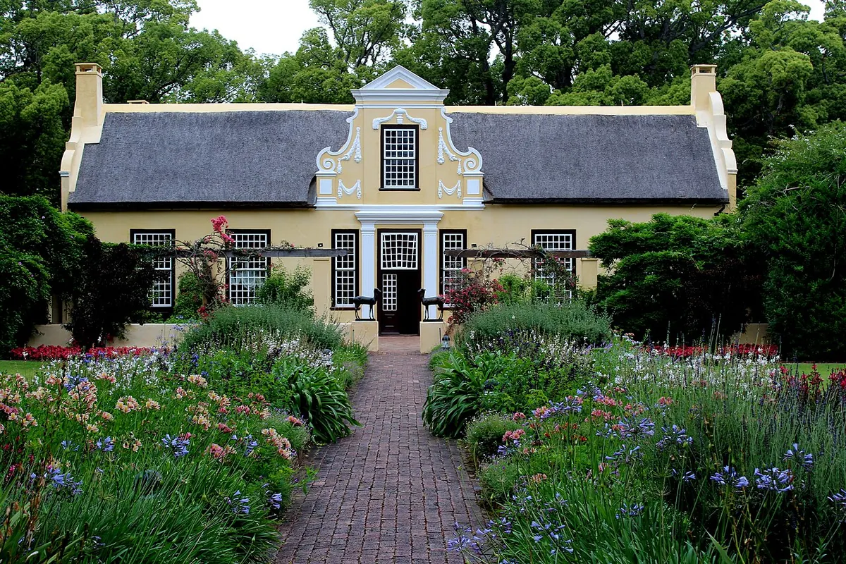 Vergelegen Library