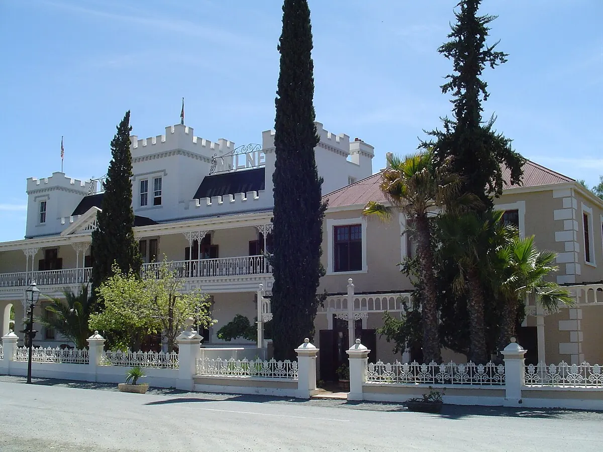 Lord Milner Hotel