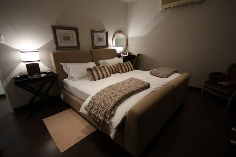 Dundi Lodge